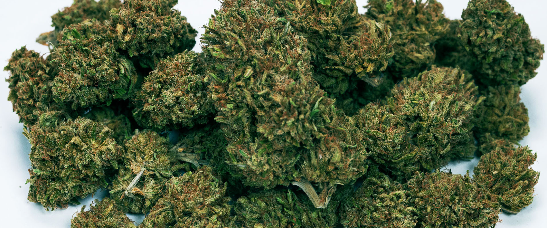 many grams of cannabis in a pile